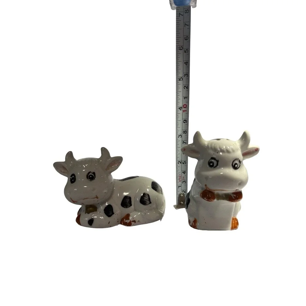 Vintage‎ Spotted Ceramic Cow Salt & Pepper Shakers With Stopper Adorable 3